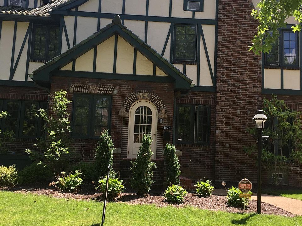 2nd image of 701 S Meramec Ave