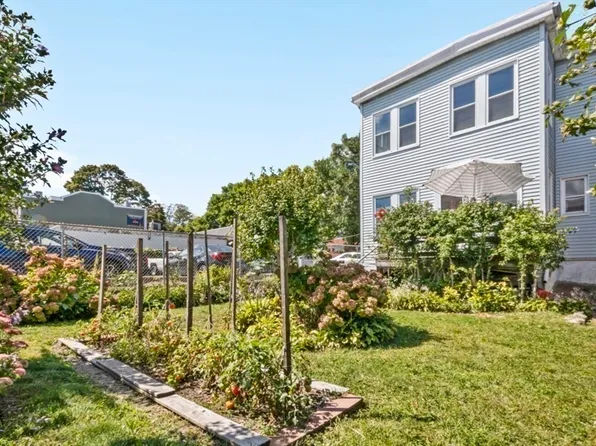 3500 Washington St, Jamaica Plain, MA 02130