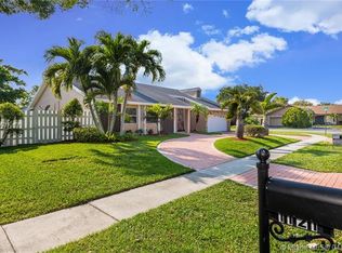 1121 NW 77th Ave, Plantation, FL 33322