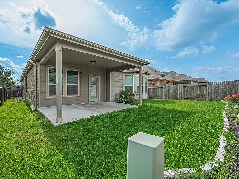 5327 Silver Ledge Dr — Photo 45