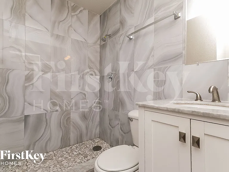 1418 Stonehaven Way — Photo 14