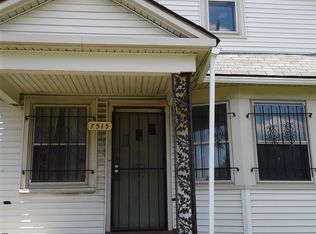 7515 Chrysler Dr, Detroit, MI 48211