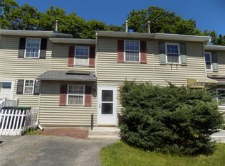 204 Blake Rd, Maybrook, NY 12543