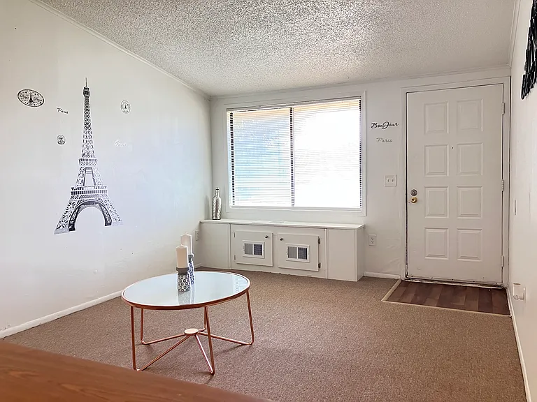 Oakland Hills — Photo 15