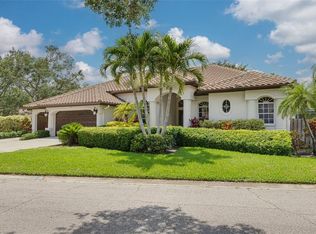 4766 Royal Palm Cir NE, Saint Petersburg, FL 33703