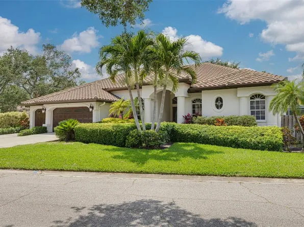4766 Royal Palm Cir NE, Saint Petersburg, FL 33703