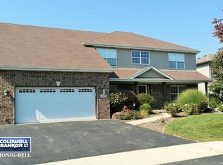 16452 S Lakeview Dr, Lockport, IL 60441