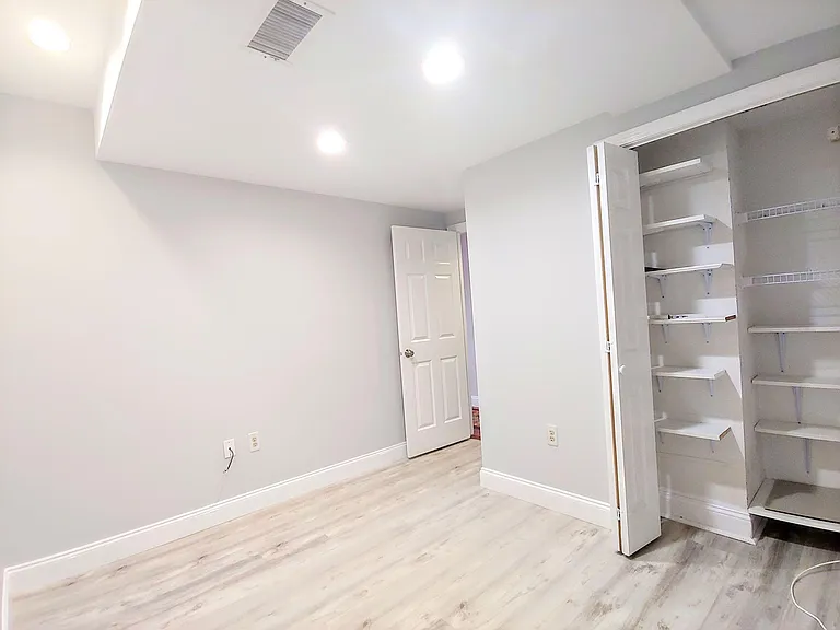 10 Weston Ave #114 — Photo 16