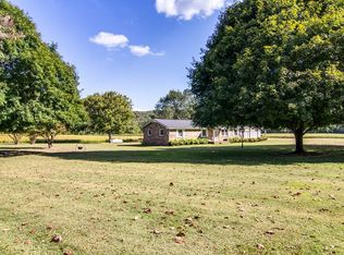 5140 Leipers Creek Rd, Santa Fe, TN 38482