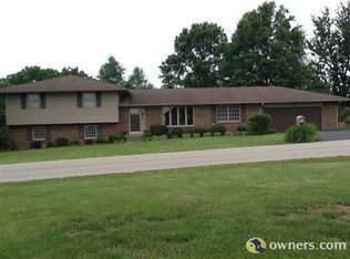 157 Bourbon Acres Rd, Paris, KY 40361