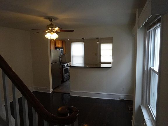 Living and dining off the kitchen