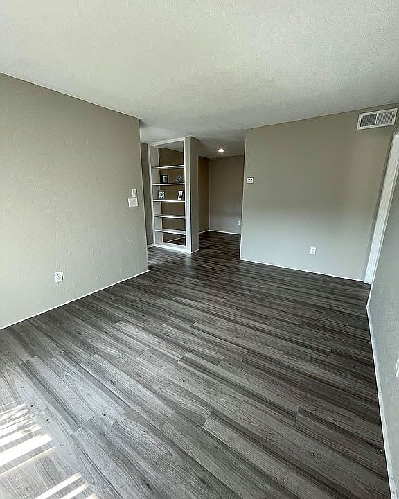 1st image of 8700 Broadway St APT 1384