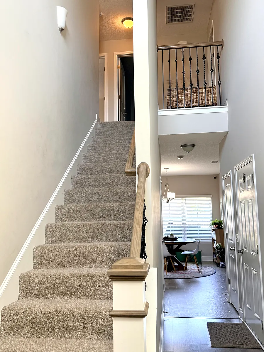 Building Photo - 554 Thorp Cir