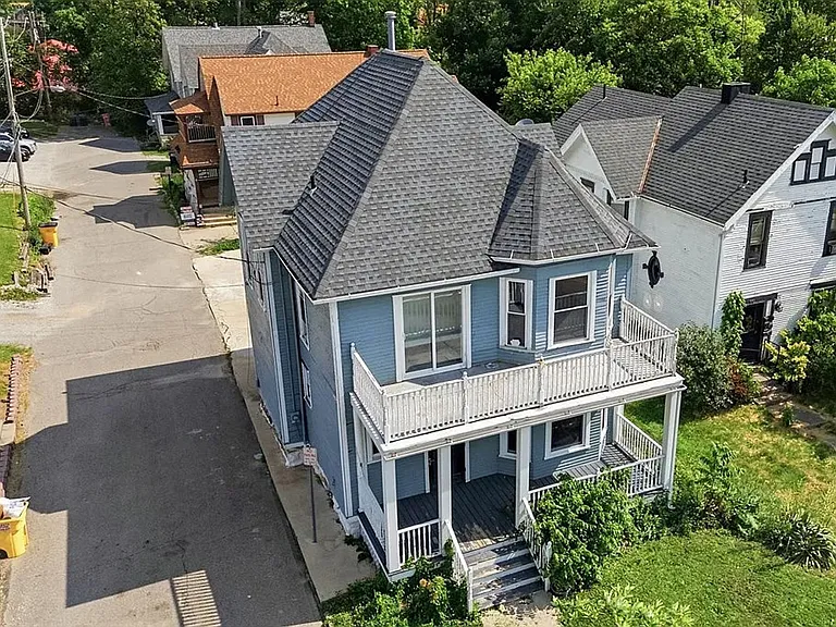 174 Marion Ave — Photo 21