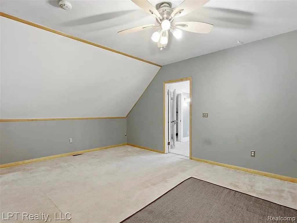 2 bed, 1656 sqft, $900 — Photo 3