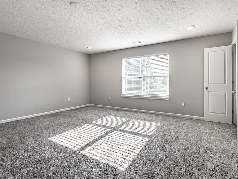 1711 Pelham Dr — Photo 25