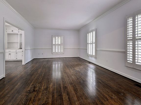 4th image of 106 Wentworth