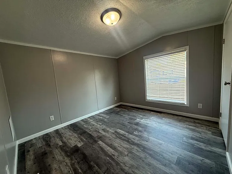 Lincoln Place — Photo 14