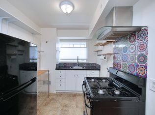 1084 43rd St APT 3, Emeryville, CA 94608