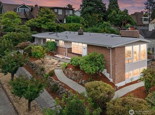 2819 W McGraw Street, Seattle, WA 98199