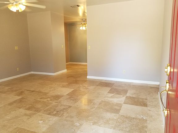13x15 Living Room at Entry