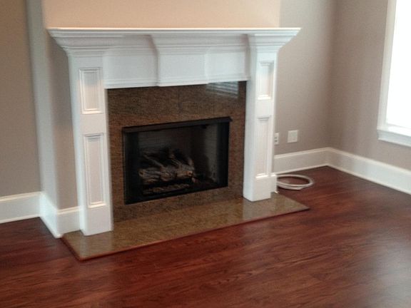 Open concept living area w gas fire place