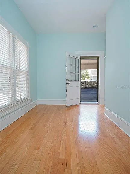 333 S Plant Ave — Photo 26
