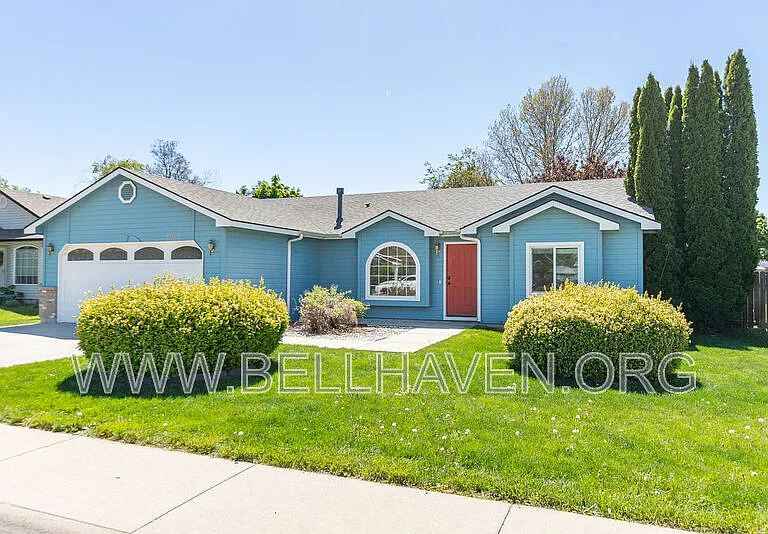 12447 W Norristown St — Photo 1