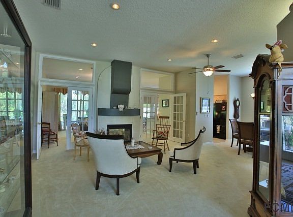 4th image of 1257 Sunningdale Ln