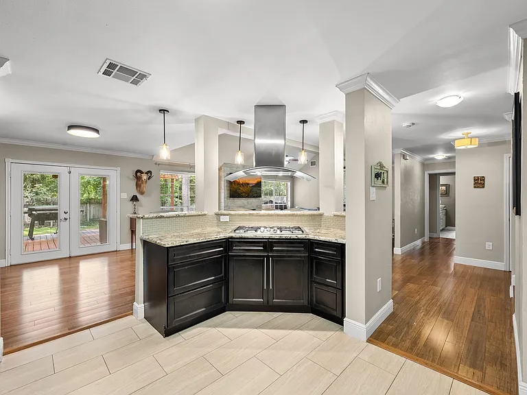 43 Hickory Oak Dr — Photo 15