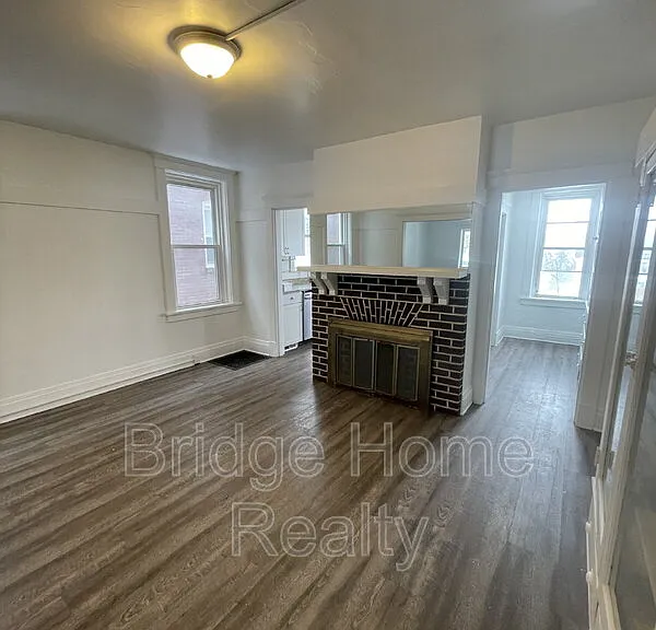 136 S Spring Ave — Photo 14