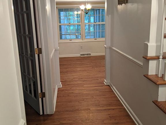 5th image of 7590 Woodvale St SE
