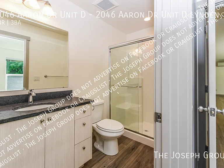 2046 Aaron Dr #D — Photo 12