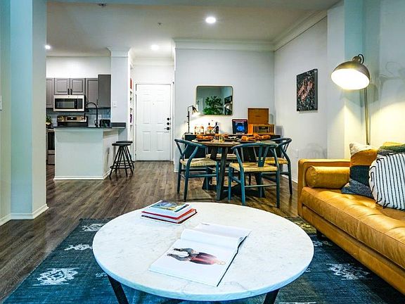 4th image of 1221 S Congress Ave #314