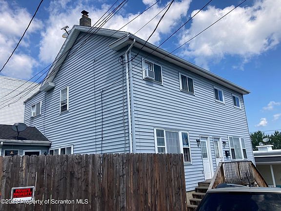 5th image of 590-592 Main St