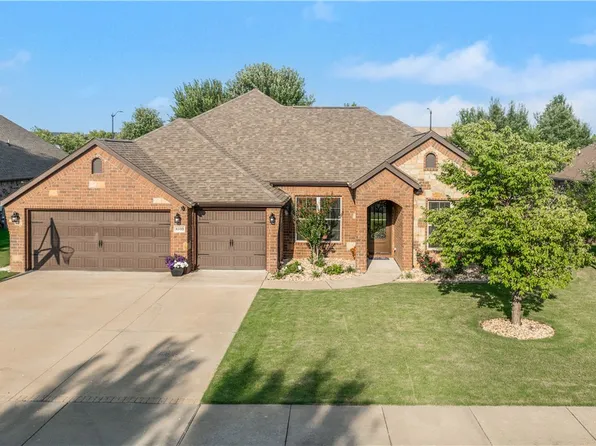 4103 SW Hollowbrook St, Bentonville, AR 72713