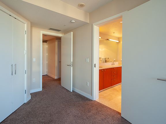 5th image of 1205 Pacific Hwy #3203