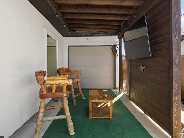 3508 E Diamond Head Ave — Photo 16