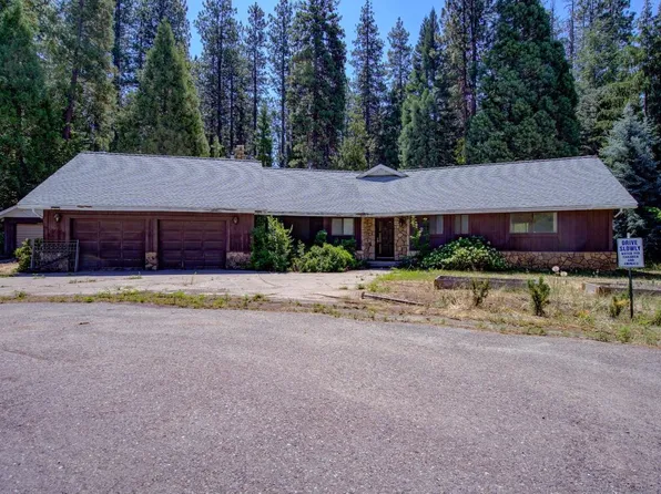 412 Grove Ave, McCloud, CA 96057
