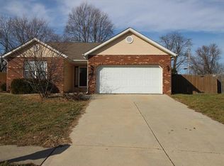 409 Magnolia Dr, O Fallon, IL 62269