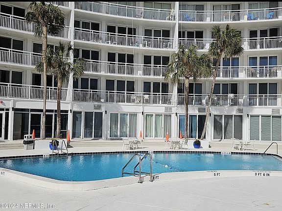 2nd image of 1601 Ocean Dr #707