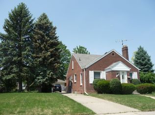 7071 Dolphin St, Dearborn Heights, MI 48127