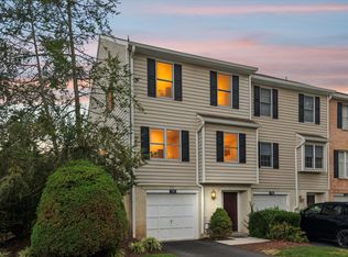 1701 N Glen Dr, Glen Mills, PA 19342