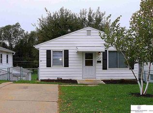 3080 S 34th St, Omaha, NE 68105