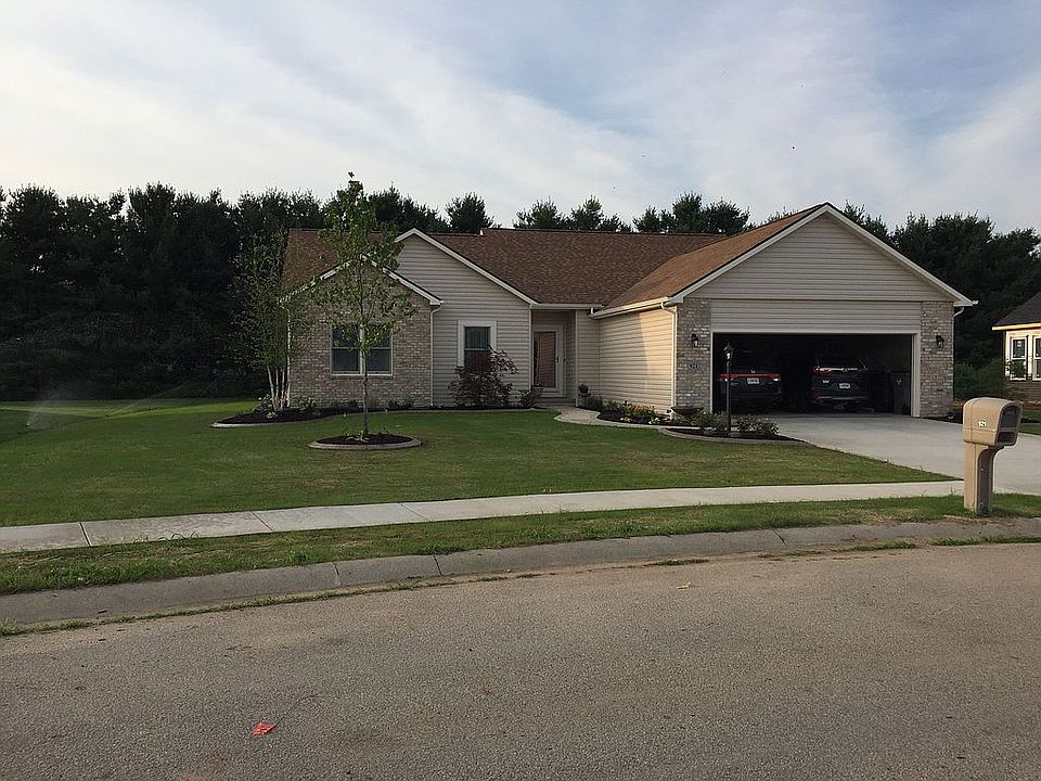 1st image of 921 Deerstone Dr
