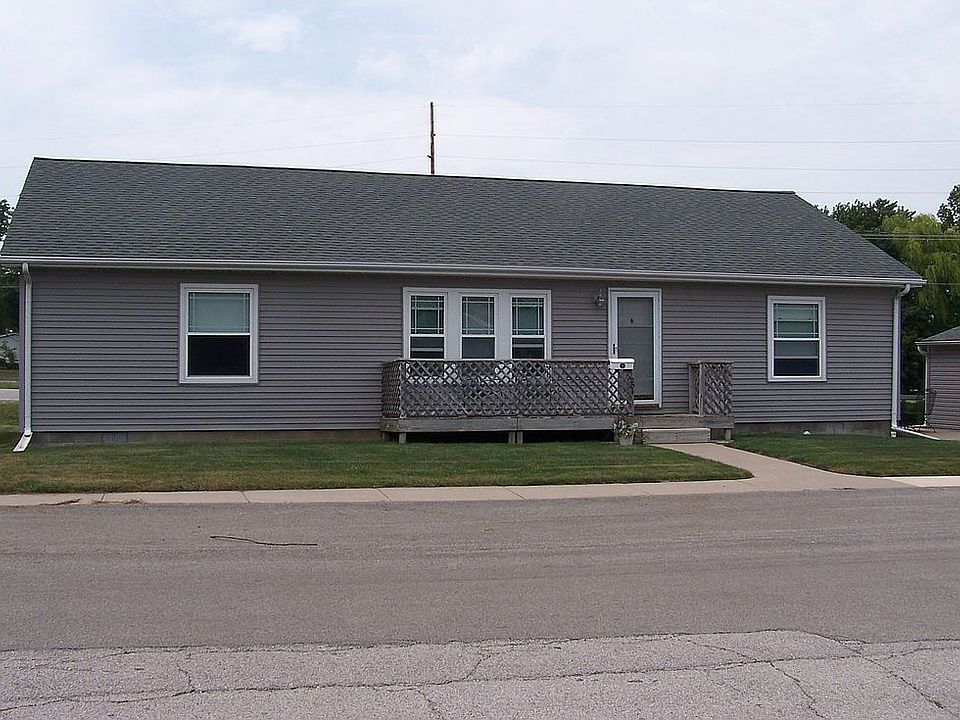 1st image of 204 N Grove St