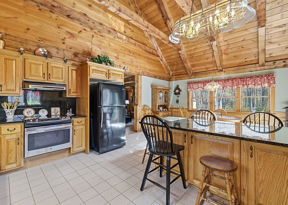 1st image of 22 Country Ln