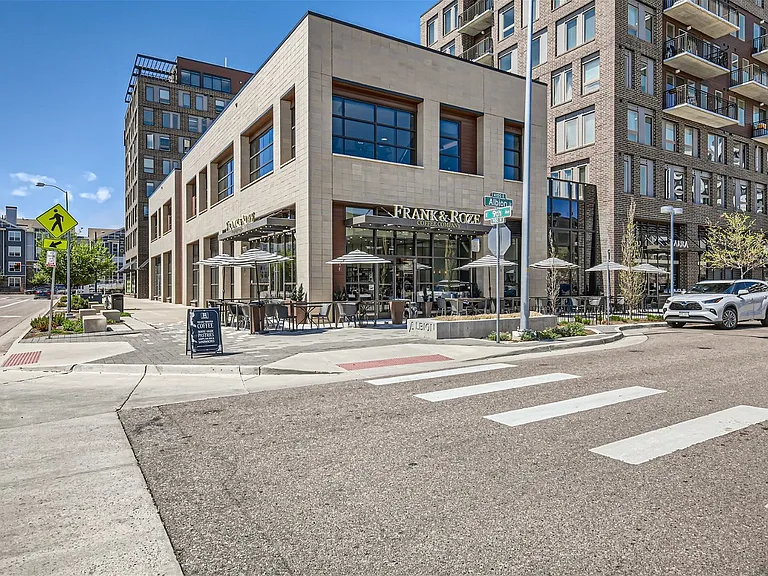 1155 Ash St #1108 — Photo 37