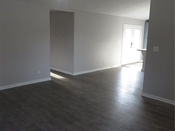 5th image of 6808 Kellum Dr