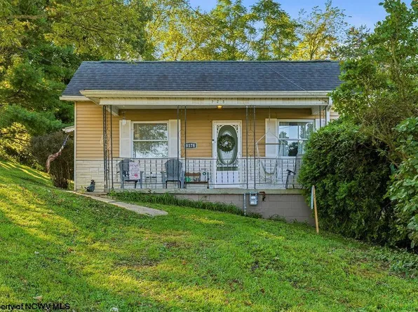 8178 Norman St, Stonewood, WV 26301